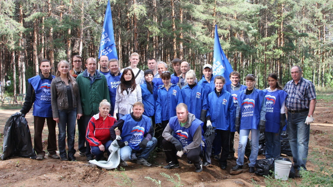 Коллектив ПАО «Газпром спецгазавтотранс» участвует в субботниках