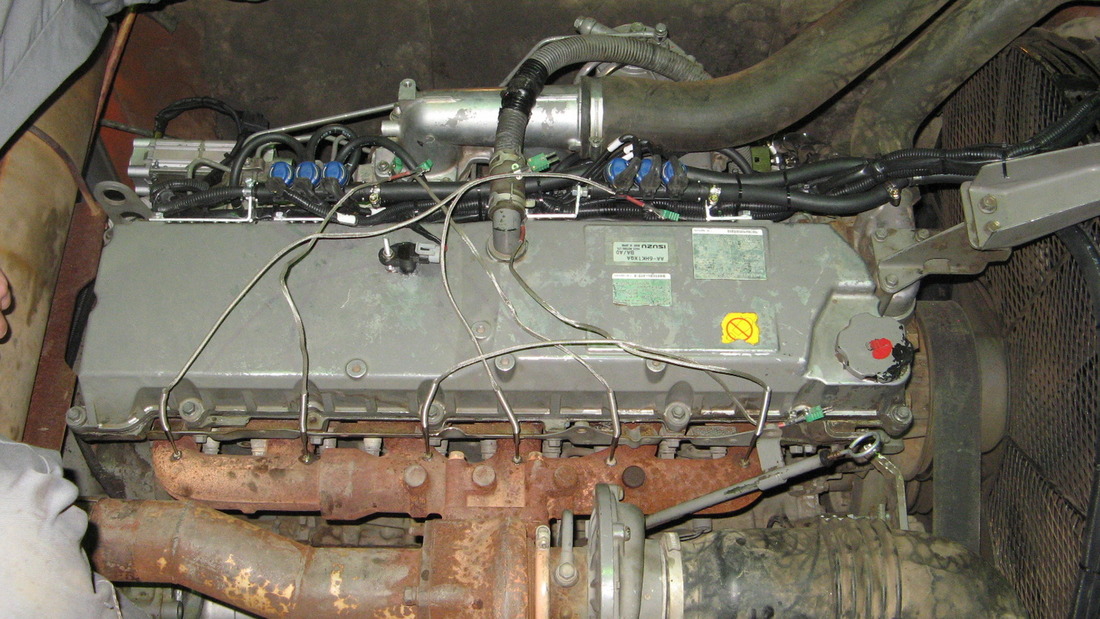 Переоборудование топливной системы экскаватора ZX-330 на компримированный природный газ